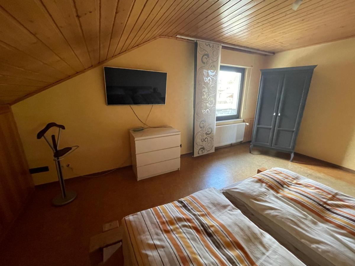 Ferienwohnung Zum Nuerburgring Munk Exterior photo